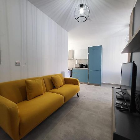 St Julian Apartments Saint Julian's Екстериор снимка
