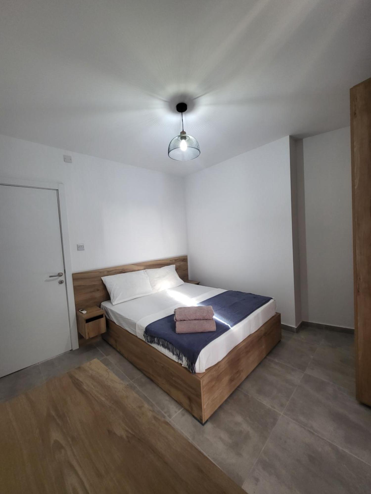 St Julian Apartments Saint Julian's Екстериор снимка